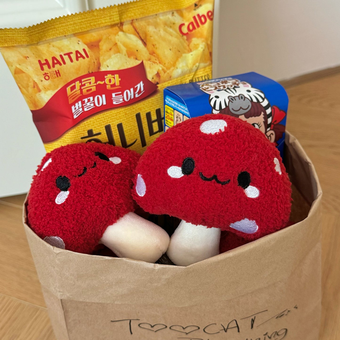 EcoPaw Mushroom Cat Chew Toy