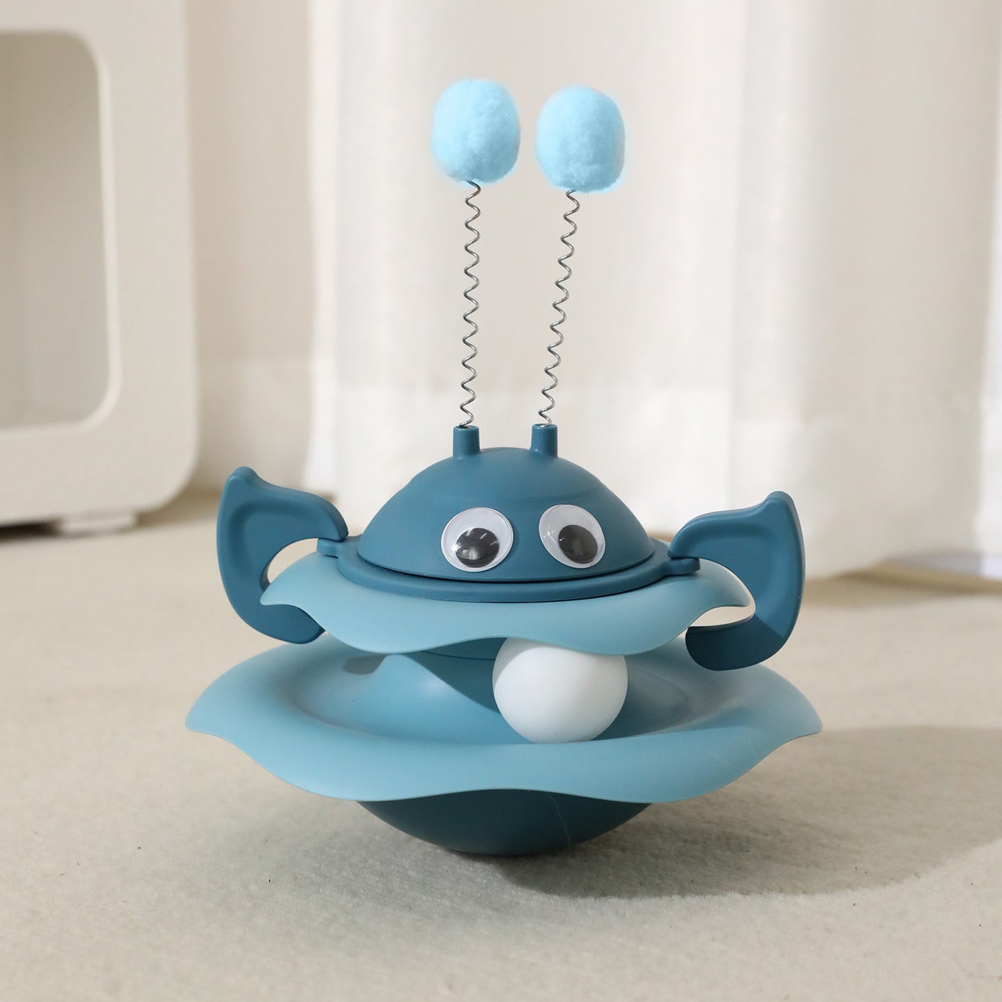 EcoPaw Bee Tumbler Cat Toy